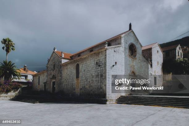 church on main square - korcula island stock pictures, royalty-free photos & images