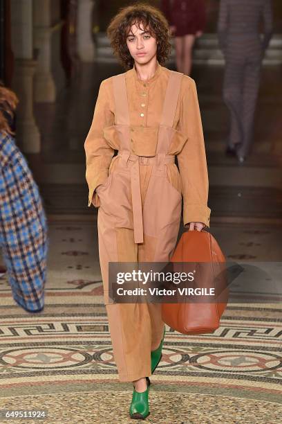 Model walks the runway during the Stella McCartney Ready to Wear fashion show as part of the Paris Fashion Week Womenswear Fall/Winter 2017/2018 on...