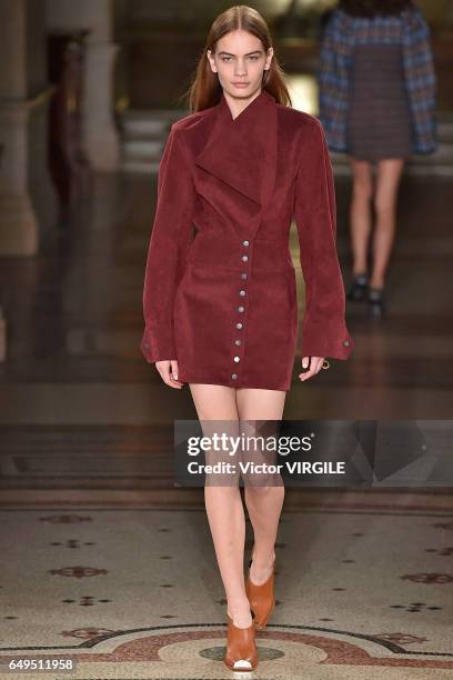 Model walks the runway during the Stella McCartney Ready to Wear fashion show as part of the Paris Fashion Week Womenswear Fall/Winter 2017/2018 on...