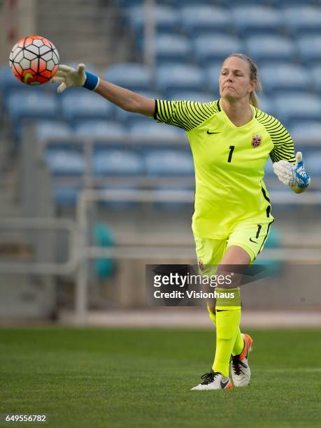 Goalkeeper Ingrid Hjelmseth of Norway during the Group B 2017 Algarve Cup match between Norway and Japan at the Estadio Algarve on March 06, 2017 in...