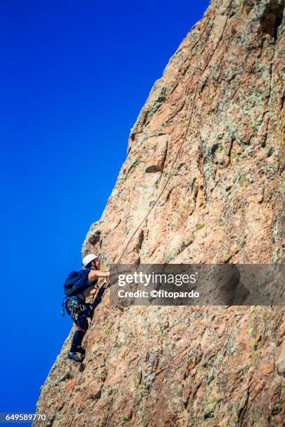 rock climbers at peña de bernal - bernal heights park stock pictures, royalty-free photos & images