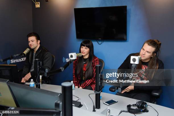 Musicians Neil Perry, Kimberly Perry and Reid Perry of The Band Perry visit at SiriusXM Studios on March 8, 2017 in New York City.