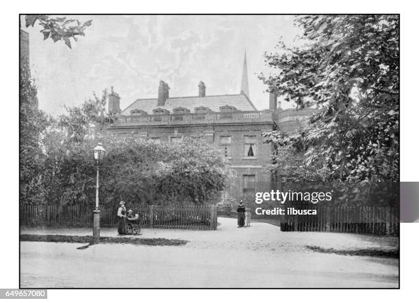 ilustrações, clipart, desenhos animados e ícones de fotografias de londres da antiguidade: casa de thackeray, jardins do palácio - durham nordeste da inglaterra