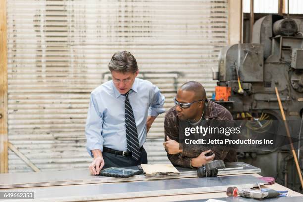 Machine Shop Workmanship Machine Shop Work Benches Photos and Premium High Res Pictures - Getty ...