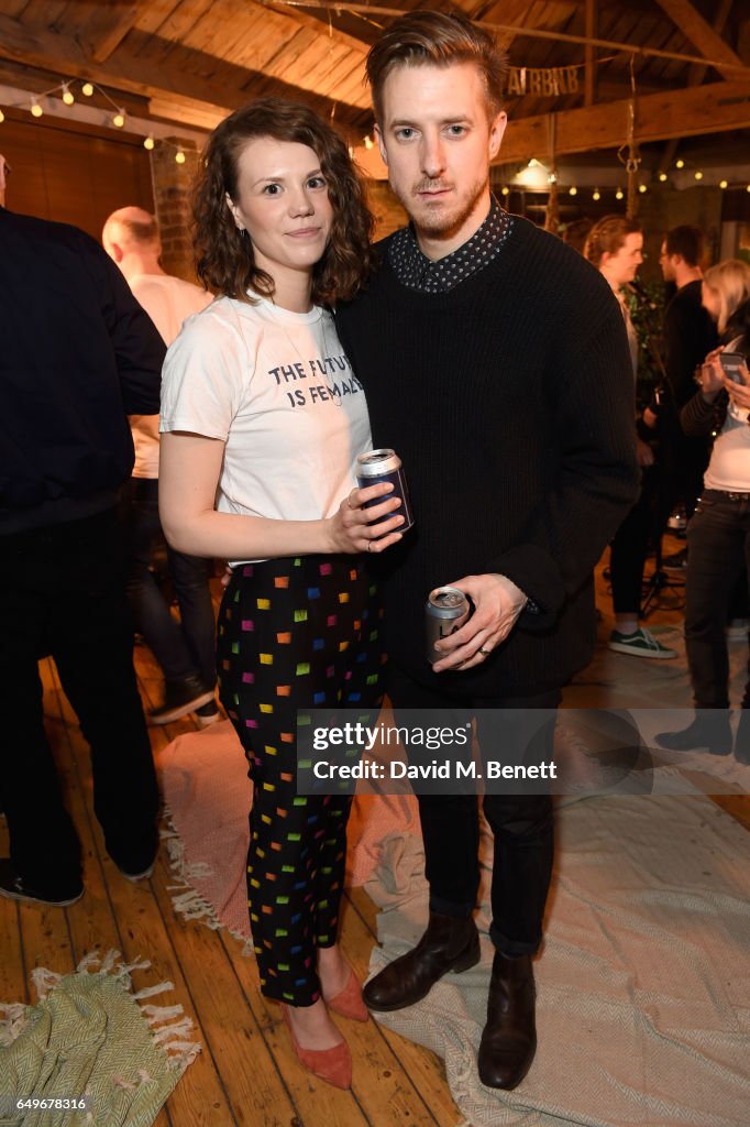 Airbnb & Sofar Sounds Host Star-Studded Gig To Celebrate Launch Of New Music Experiences In London