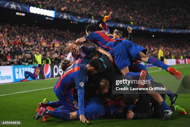 Sergi Roberto of Barcelona celebrates with team mates as he scores their sixth goal during the UEFA Champions League Round of 16 second leg match...