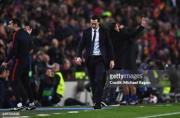 Unai Emery head coach of PSG looks dejected as Sergi Roberto of Barcelona scores their sixth goal during the UEFA Champions League Round of 16 second...