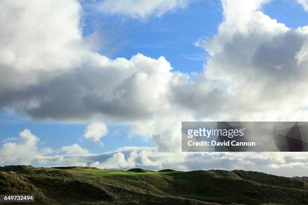 Polarising filter used in this image: A view of the 230 yards par 3, 16th hole 'Calamity' on the Dunluce Course at Royal Portrush Golf Club the host...