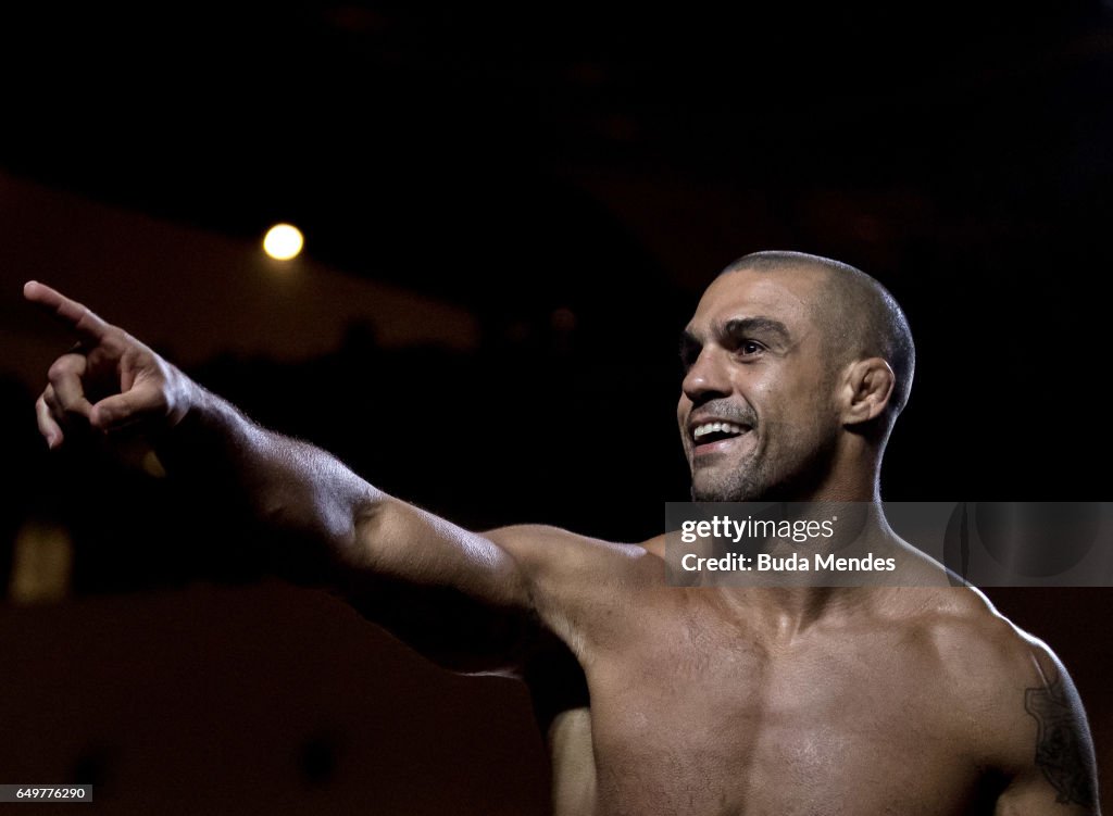 UFC Fight Night: Open Workouts