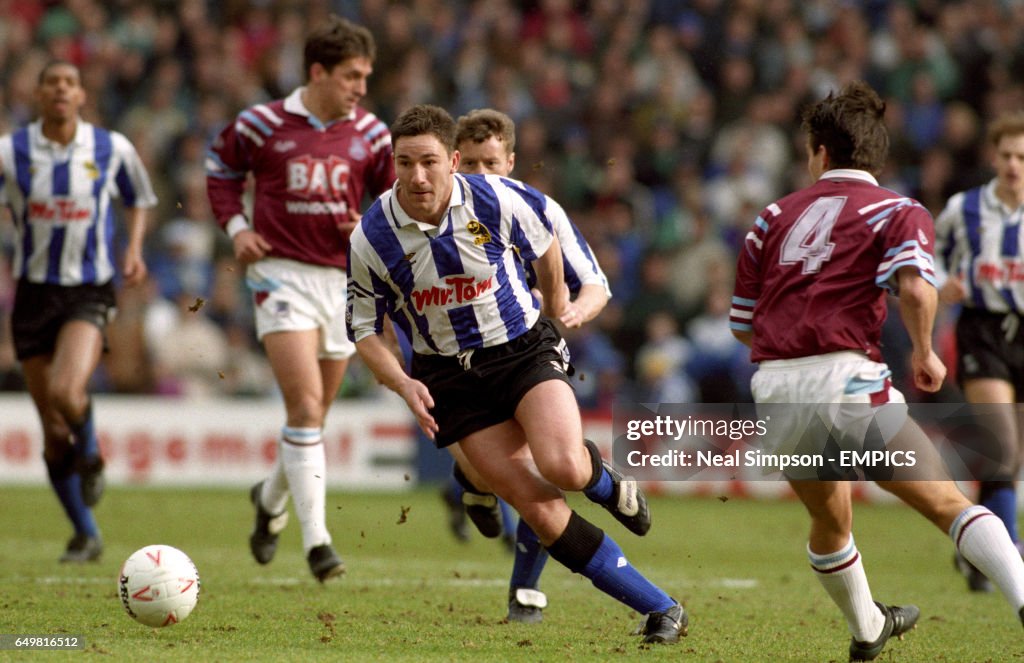 Soccer - Sheffield Wednesday v West Ham United