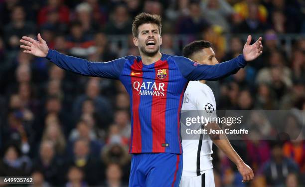 Gerard Pique of FC Barcelona protests during the UEFA Champions League Round of 16 second leg match between FC Barcelona and Paris Saint-Germain at...