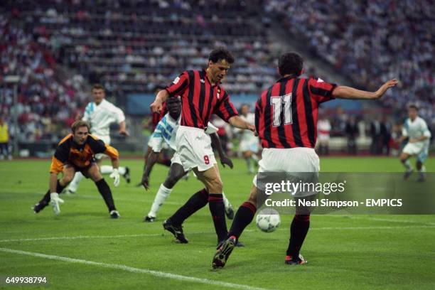 MARCO VAN BASTEN & DANIELE MASSARO [11] AC MILAN