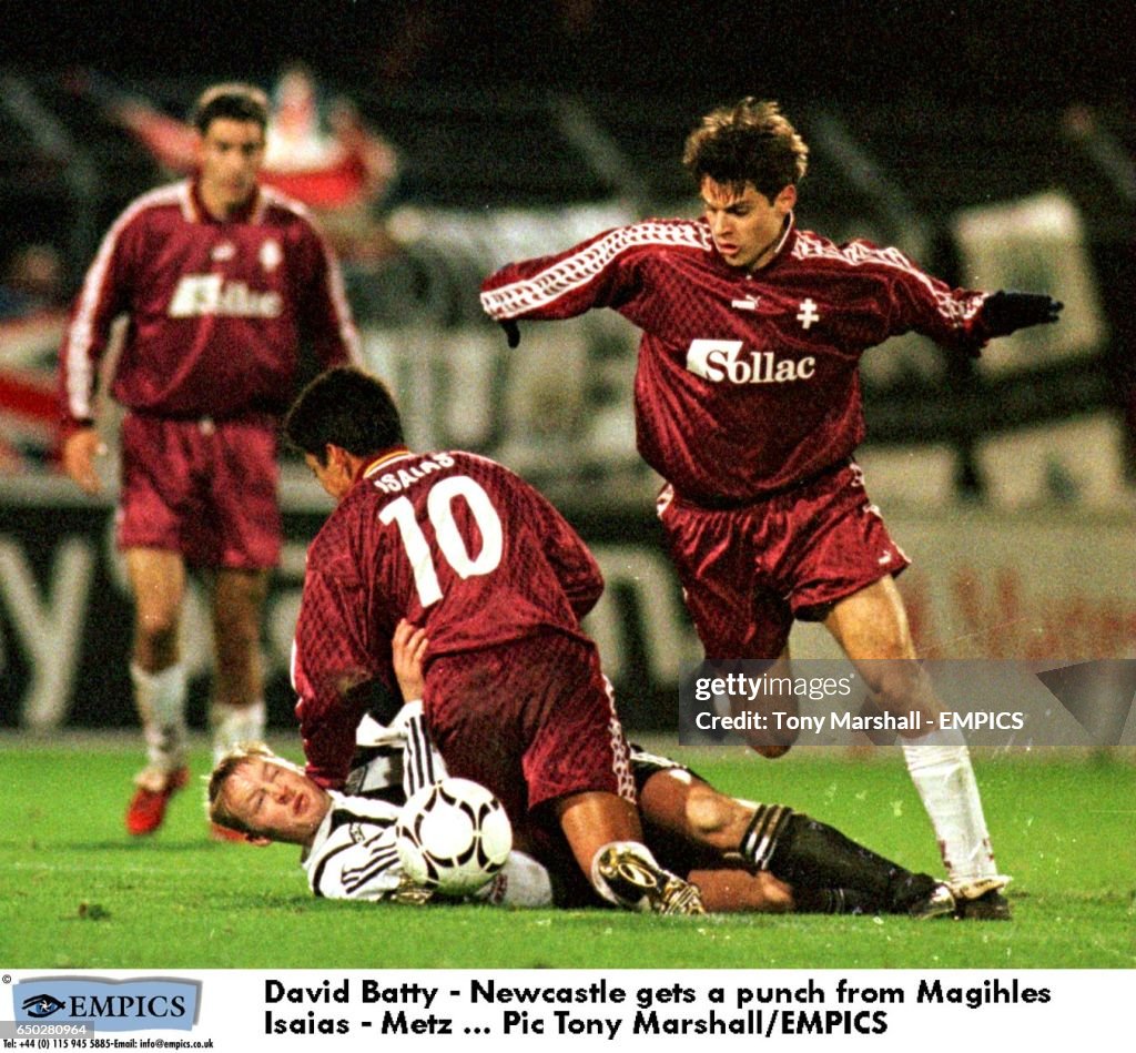 Soccer - UEFA Cup, 3rd Round,1st Round - Metz v Newcastle United