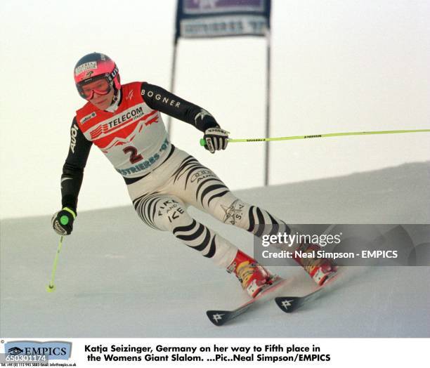 Katja Seizinger, Germany on her way to fifth place in the Womens Giant Slalom