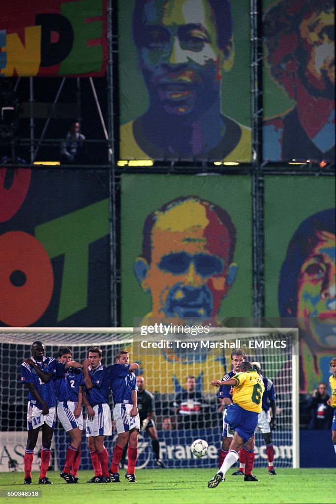 Soccer - Le Tournoi de France - Brazil v France