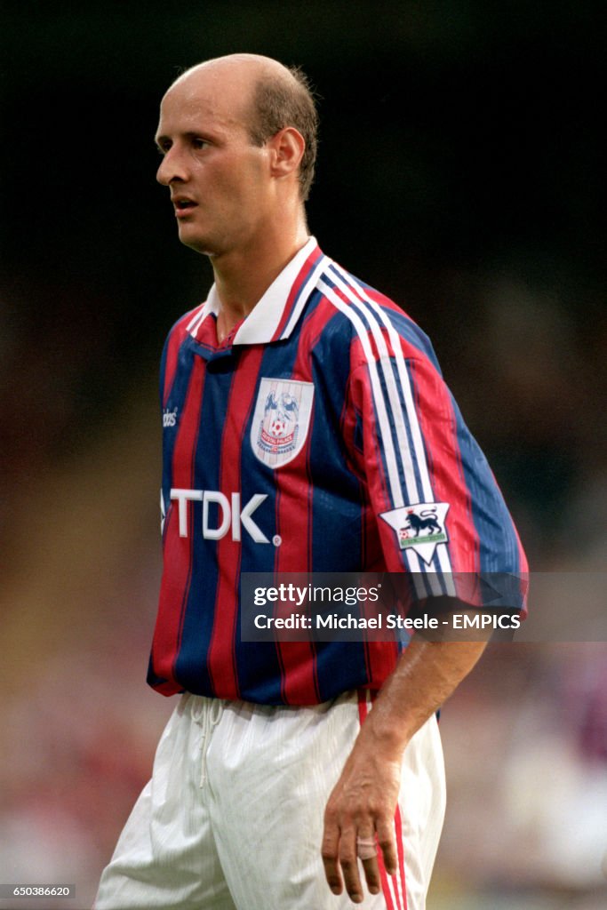 Soccer - Carling Premier League - Crystal Palace v Barnsley