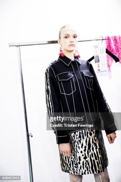 Model is seen backstage ahead of the Mila Schon show during Milan Fashion Week Fall/Winter 2017/18 on February 27, 2017 in Milan, Italy.