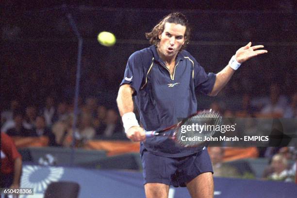 Patrick Rafter Backhand 204 Patrick Moya Stock Photos, High-Res Pictures, and Images - Getty Images