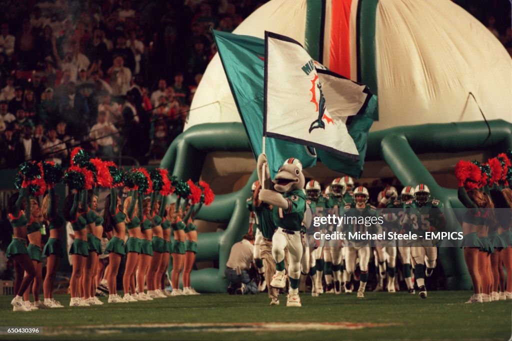 American Football - NFL - Miami Dolphins v Buffalo Bills