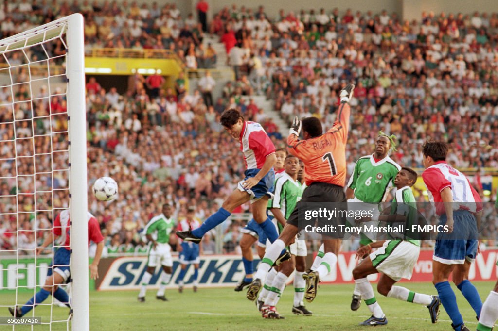 Soccer - World Cup France 98 - Group D - Nigeria v Paraguay