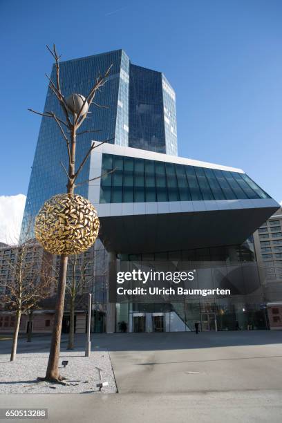 European Markets Open Mixed Amid Central Bank Decision Expectations (2025-12-18)