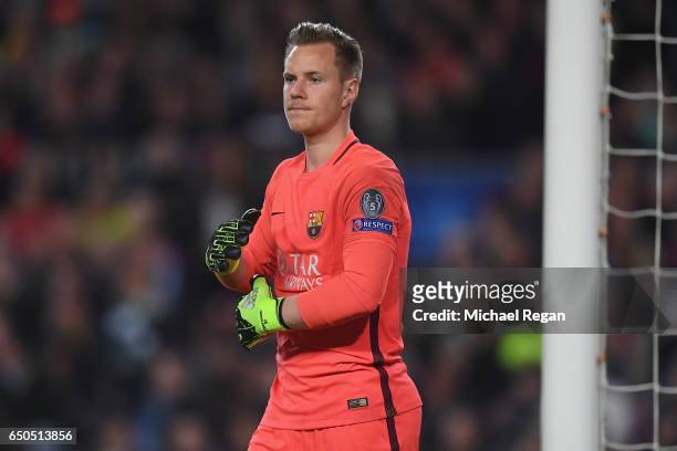 Marc-Andre Ter Stegen of Barcelona looks on during the UEFA Champions League Round of 16 second leg match between FC Barcelona and Paris...