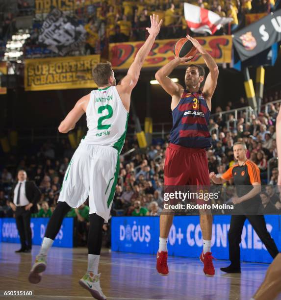 Stratos Perperoglou, #33 of FC Barcelona Lassa in action during the 2016/2017 Turkish Airlines EuroLeague Regular Season Round 25 game between FC...