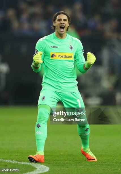 Yann Sommer of Borussia Moenchengladbach celebrates as Jonas Hofmann of Borussia Moenchengladbach scores their first goal during the UEFA Europa...