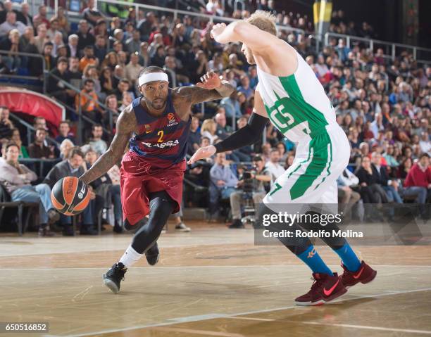 Tyrese Rice, #2 of FC Barcelona Lassa in action during the 2016/2017 Turkish Airlines EuroLeague Regular Season Round 25 game between FC Barcelona...