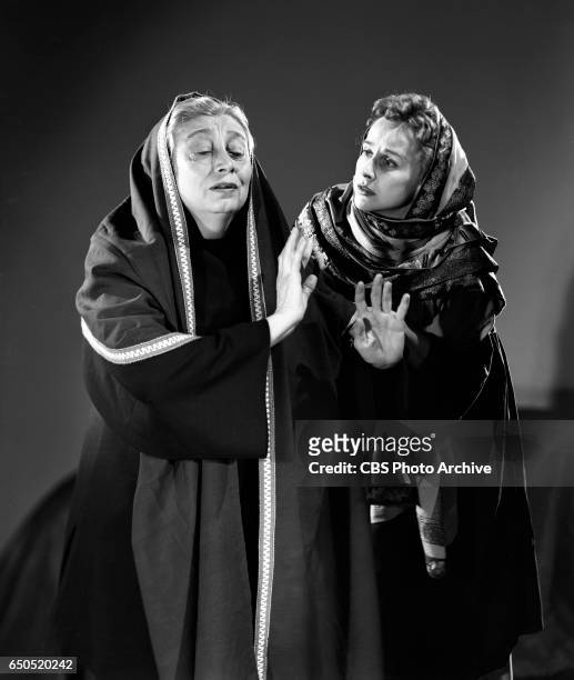 Television religious program Lamp Unto My Feet. The production of The Story of Ruth, featuring from left: actresses Aline MacMahon and Kim Hunter ....