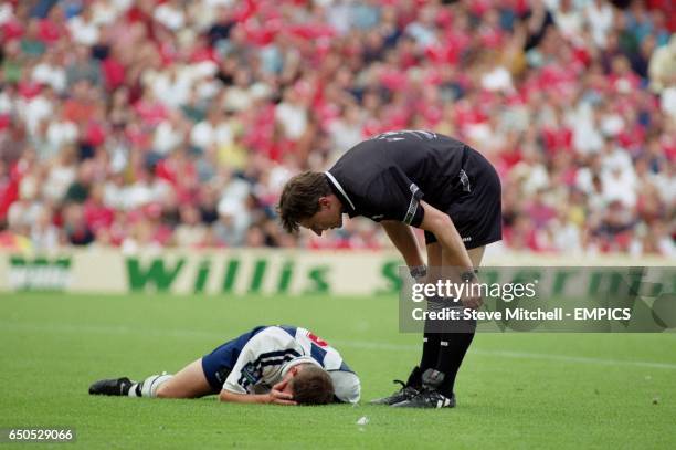 81 Eddie Wolstenholme Stock Photos, HighRes Pictures, and Images