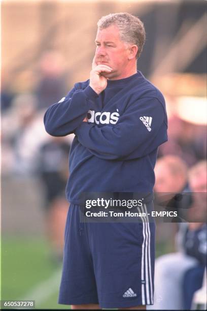 176 Pat Devlin Football Stock Photos, High-Res Pictures, and Images ...