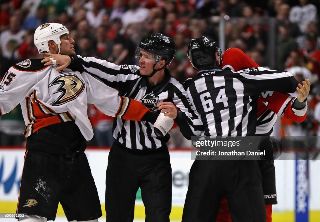 Anaheim Ducks v Chicago Blackhawks