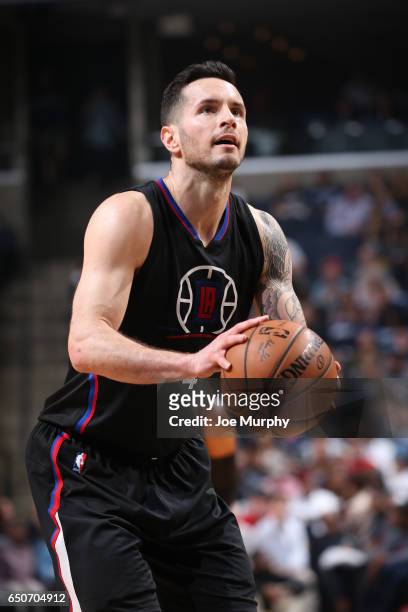 Redick of the LA Clippers shoots a free throw during a game against the Memphis Grizzlies on March 9, 2017 at FedExForum in Memphis, Tennessee. NOTE...