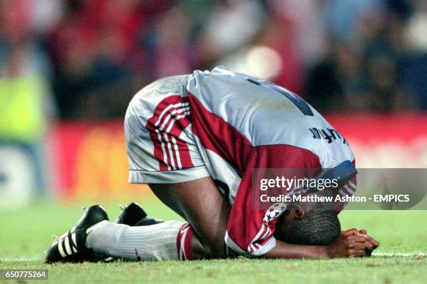 Kuffour 922 Samuel Kuffour Photos & High Res Pictures - Getty Images