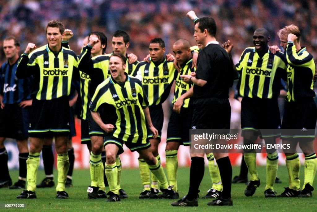 Soccer - Nationwide League Division Two - Play Off Final - Manchester City v Gillingham