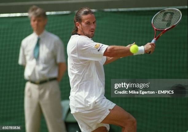 Patrick Rafter Backhand 230 Mike Rafter Stock Photos, High-Res Pictures, and Images - Getty Images