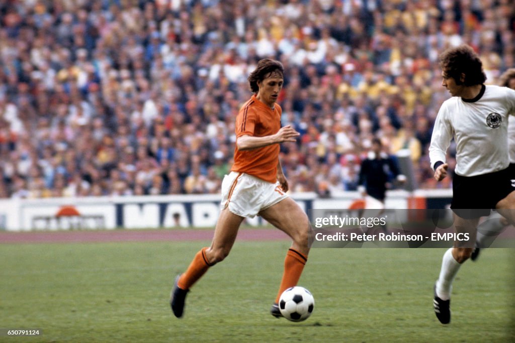 Soccer - World Cup West Germany 74 - Final - West Germany v Holland