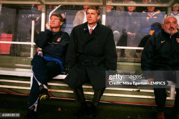 Pat Rice Assistant Manager 100 Arsene Wenger 1999 Photos & High Res Pictures - Getty Images