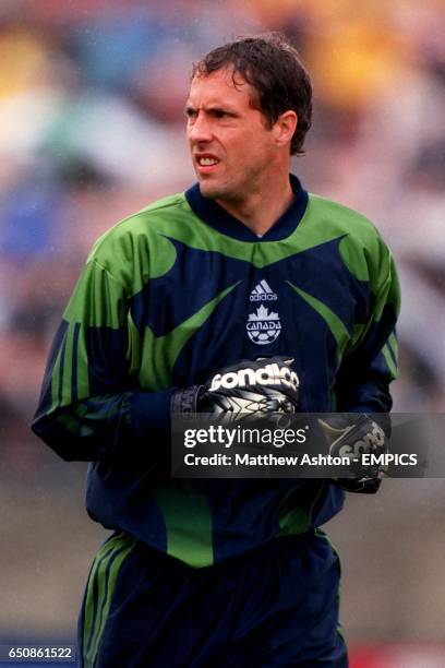 Craig Forrest 34 Canada Goalkeeper Craig Forrest Stock Photos, High-Res Pictures, and ...