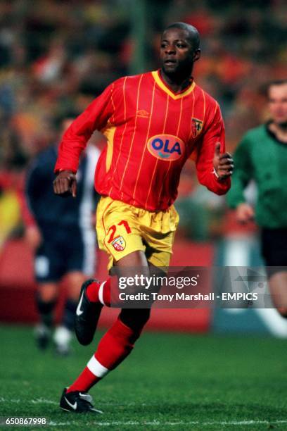 Pascal Nouma Radyo 128 Pascal Nouma Stock Photos, High-Res Pictures, and Images - Getty Images