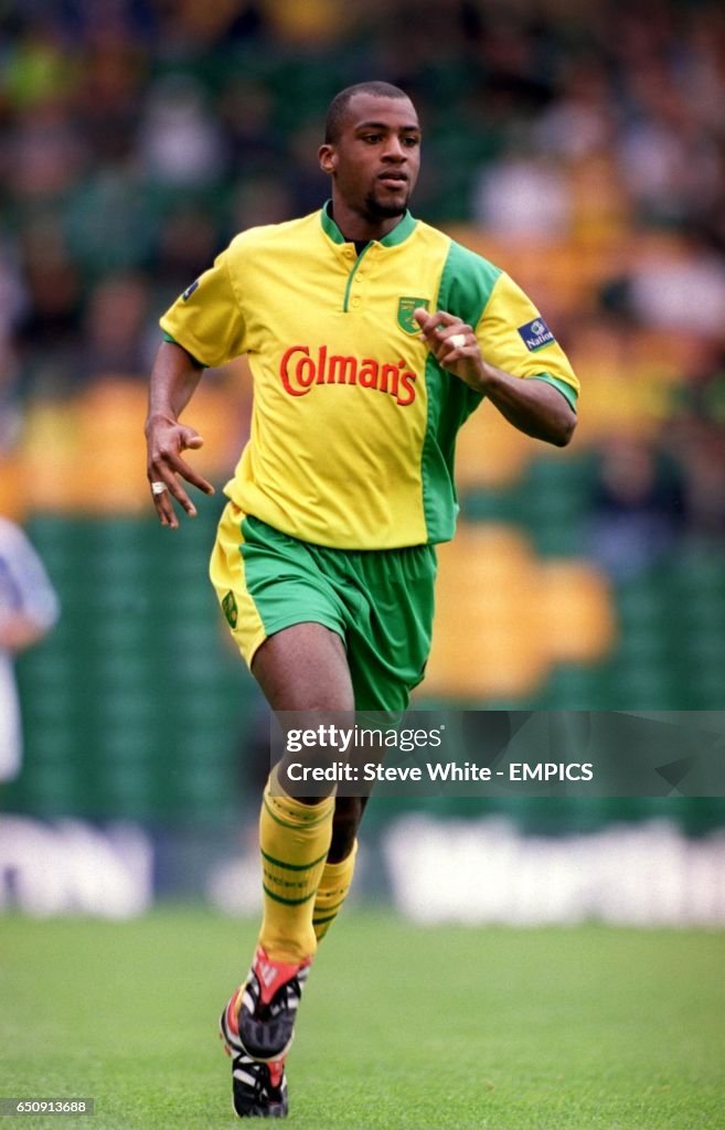 Soccer - Friendly - Norwich City v SC Heerenveen