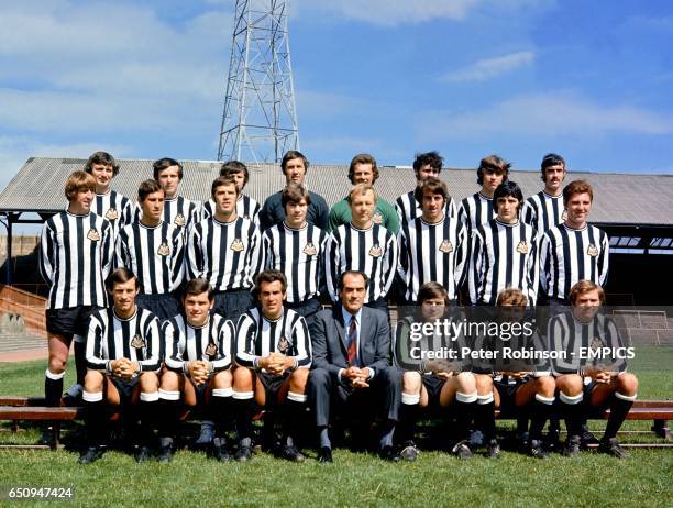 Newcastle United team group: David Craig, Ian Mitchell, Stewart Barrowclough, coach Keith Burkinshaw, Martin Burleigh, Tommy Cassidy, Irving...