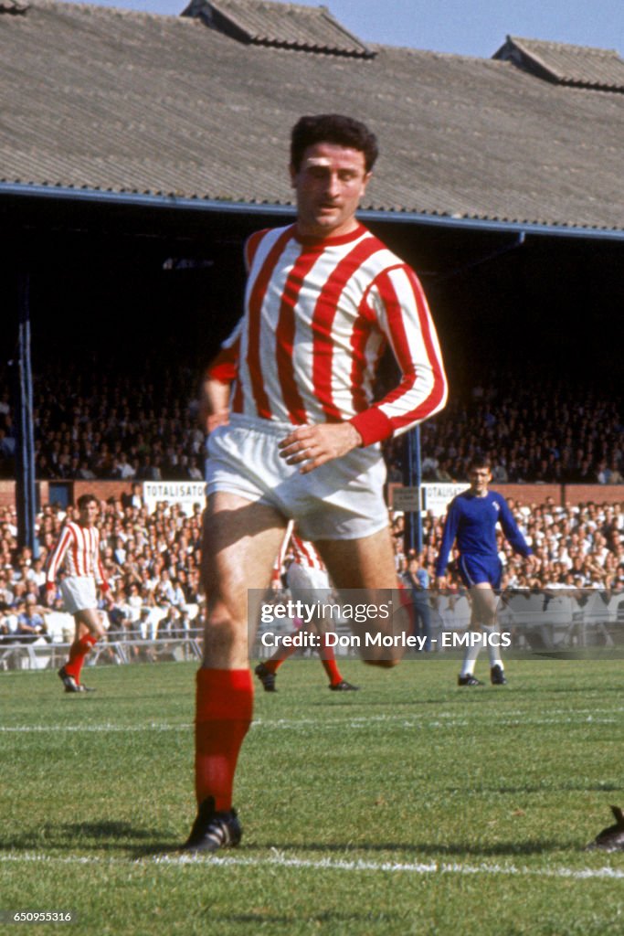 Soccer - English League - Chelsea v Sunderland