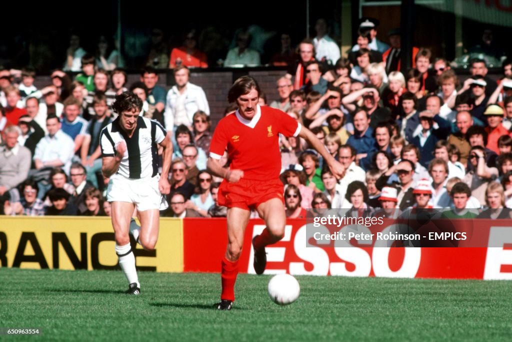 Soccer - Football League Division One - West Bromwich Albion v Liverpool