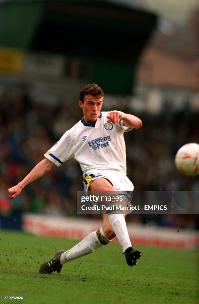 Soccer - Barclay's League Division One - Leeds United v Coventry City