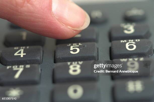 Illustration on the new telephone operators.