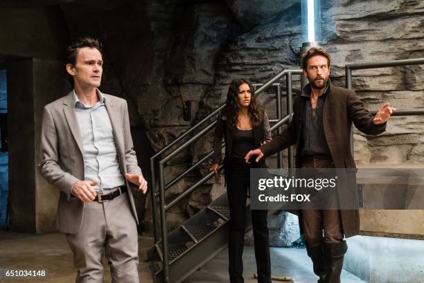 Jeremy Davies, Janina Gavankar and Tom Mison in the Blood From A Stone episode of SLEEPY HOLLOW airing Friday, Feb. 3 on FOX.