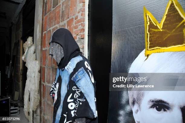 Designer Tyce attends Karen Bystedt's "Kings And Queens" exhibition on March 9, 2017 in Los Angeles, California.