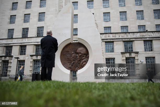 Members of the public view the new Iraq and Afghanistan wars memorial in Victoria Embankment Gardens on March 10, 2017 in London, England. The...